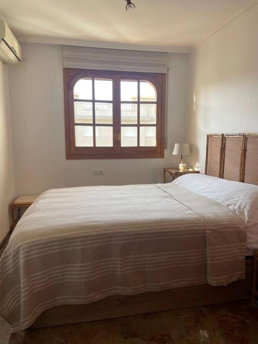 Cal Salmare Seafront Apartment With Rooftop Terrace And Pool Calafell Eksteriør bilde